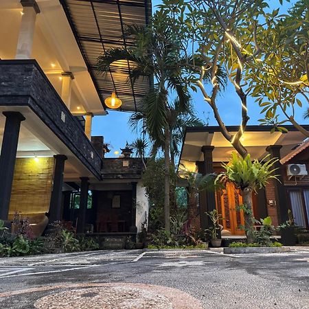 Murni'S House Lovina Exterior foto
