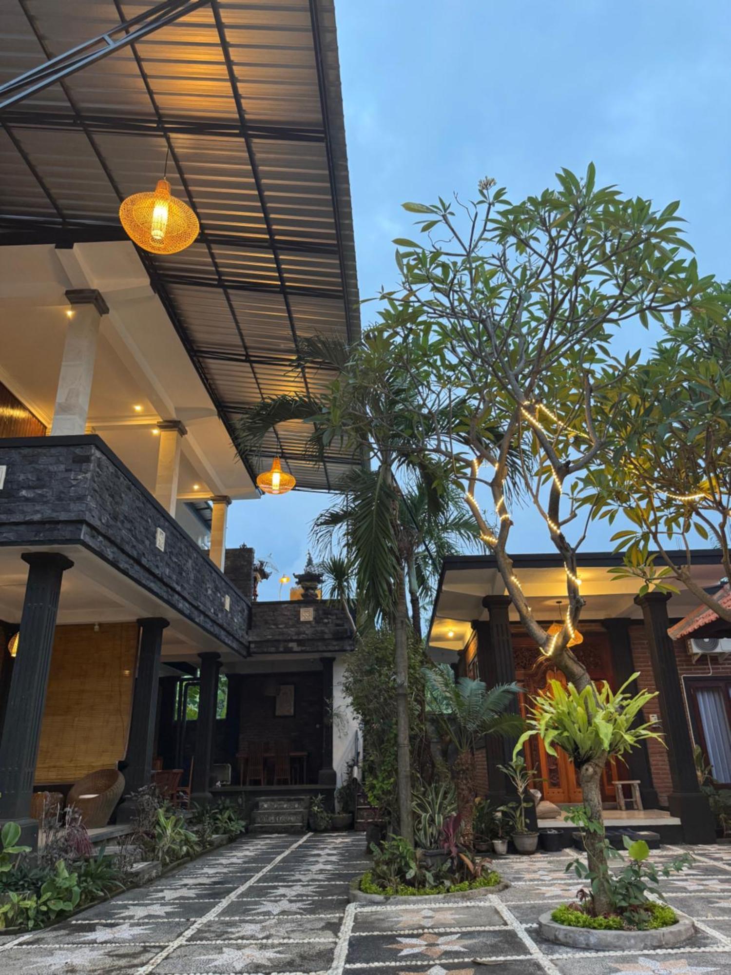 Murni'S House Lovina Exterior foto