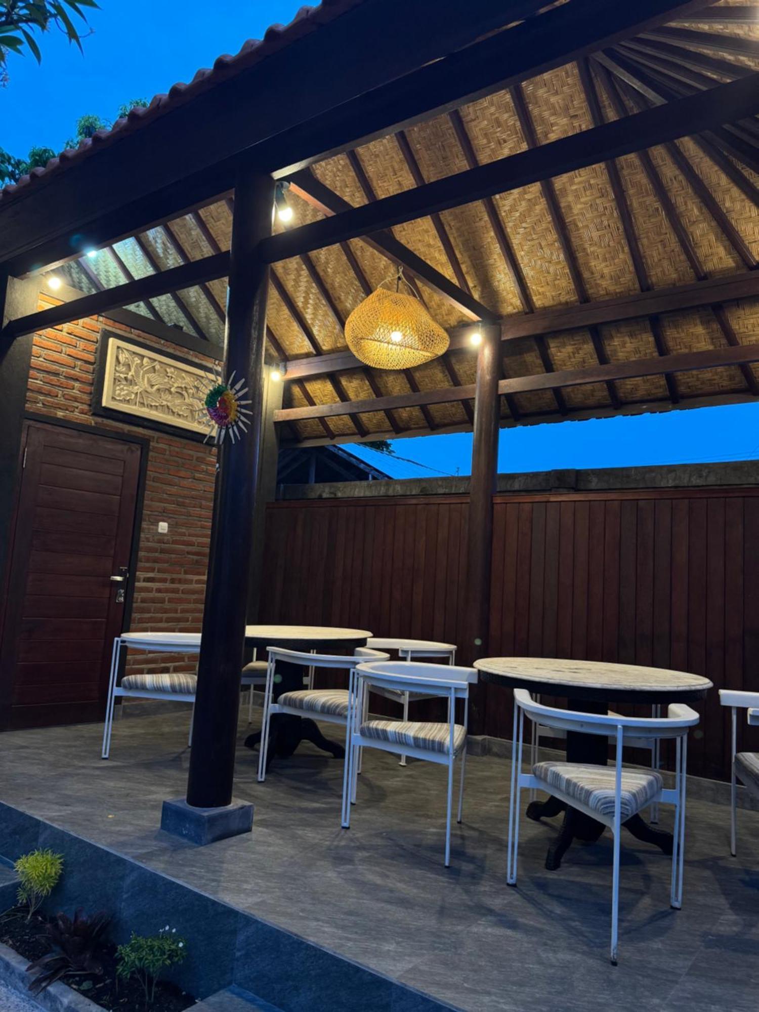 Murni'S House Lovina Exterior foto