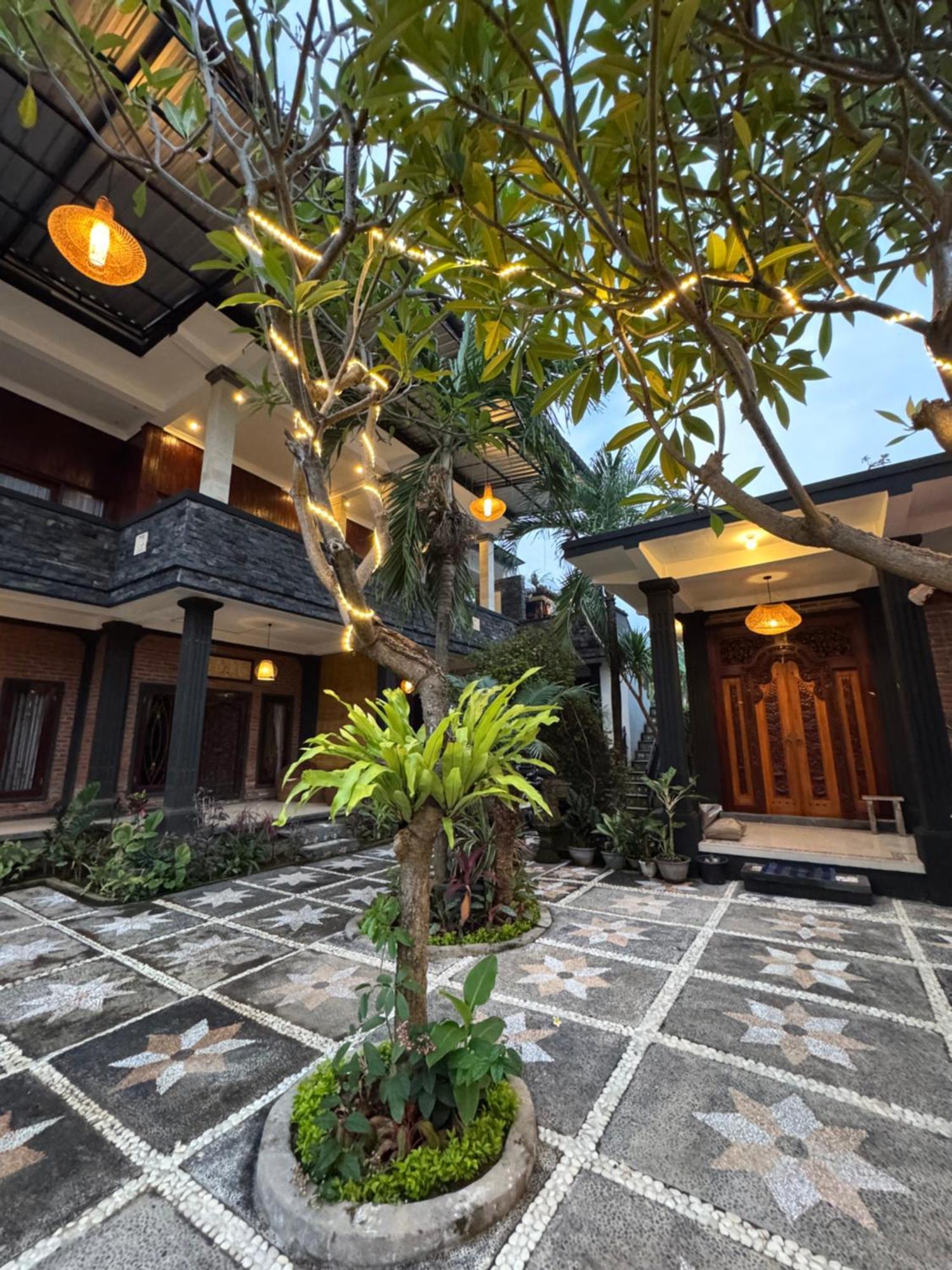 Murni'S House Lovina Exterior foto