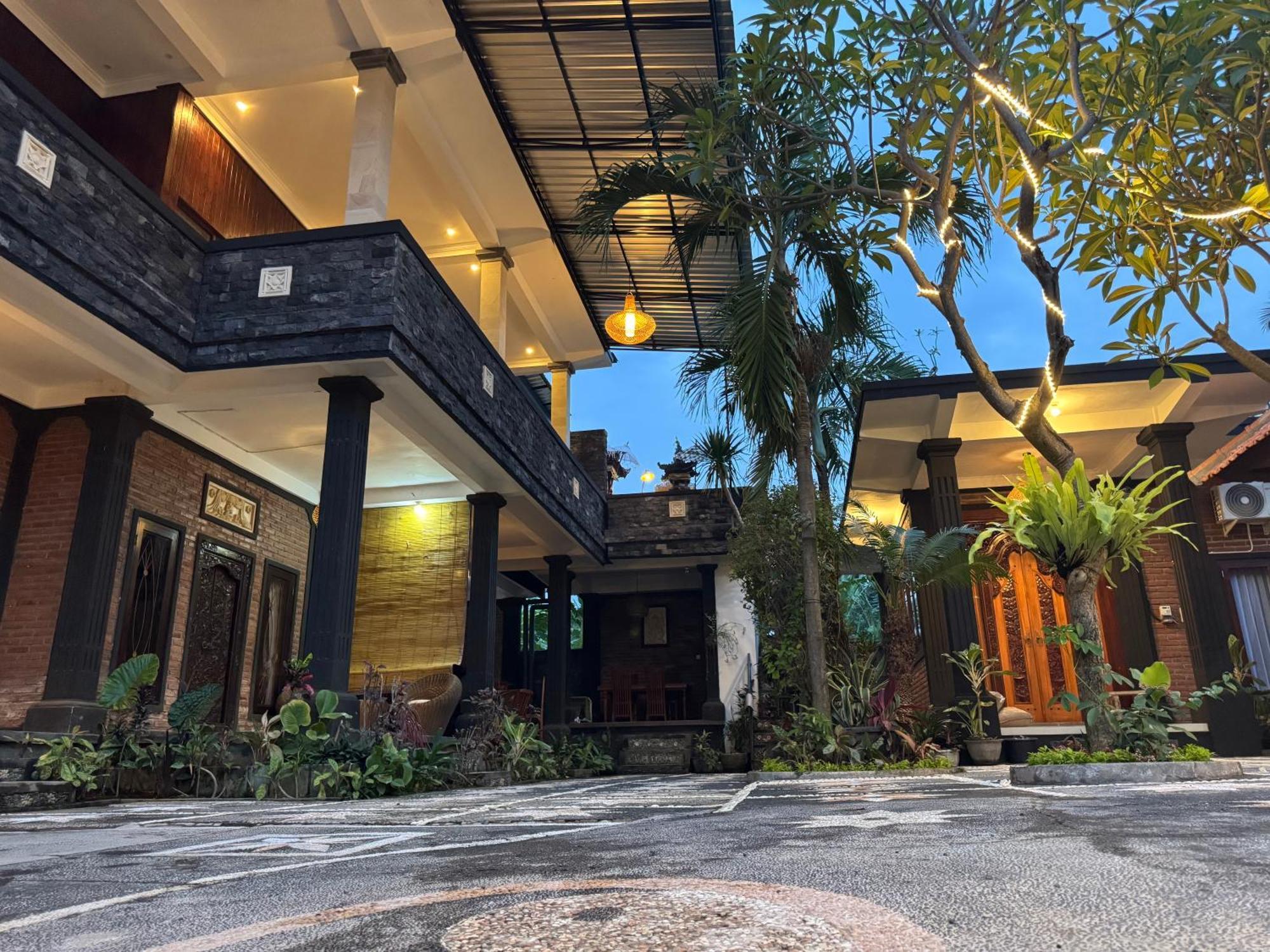 Murni'S House Lovina Exterior foto